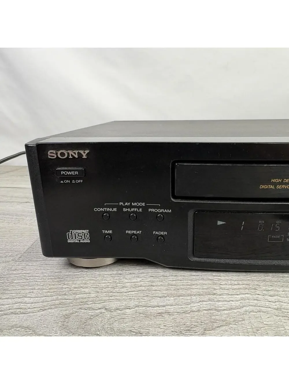 SONY CDP-M33 High Density Linear Converter Compact Disc Player Tested No Remote